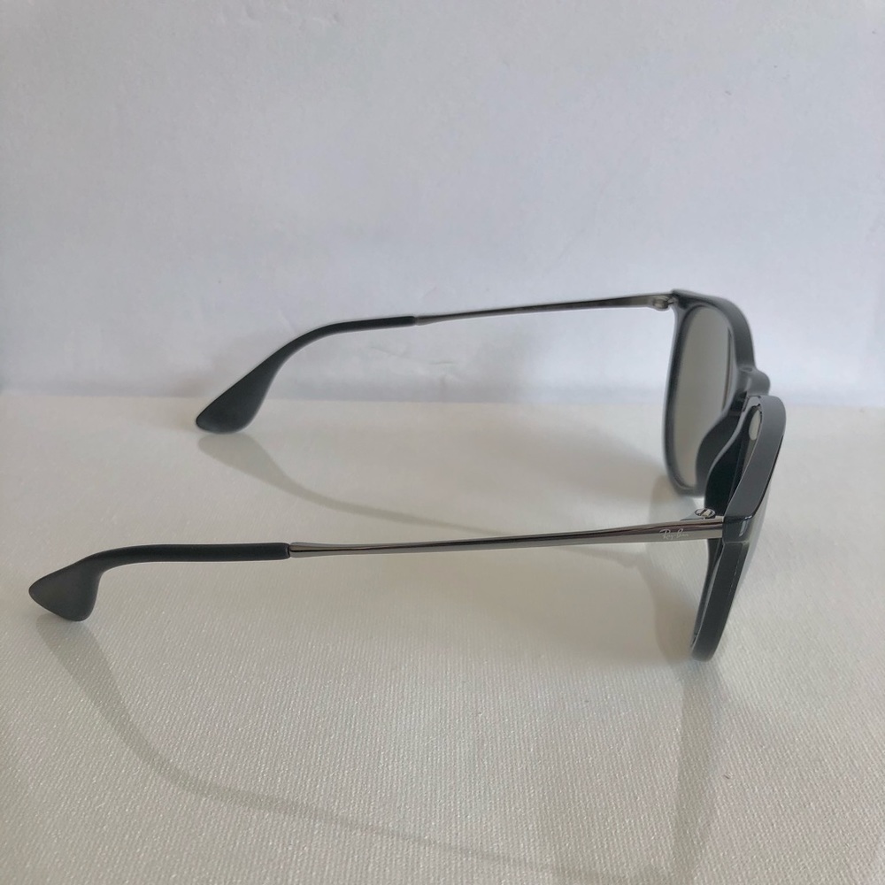 Ray Ban sunglasses w/case - Picture 2 of 5